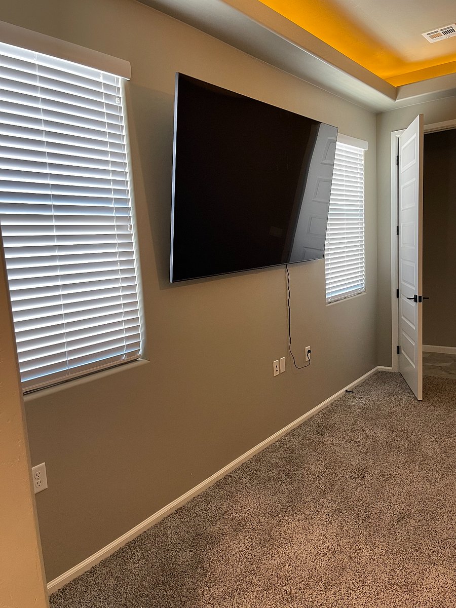 Furnished Finder property 708498_1 photo 3