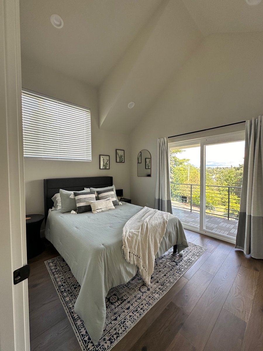 Furnished Finder property 708585_1 photo 6