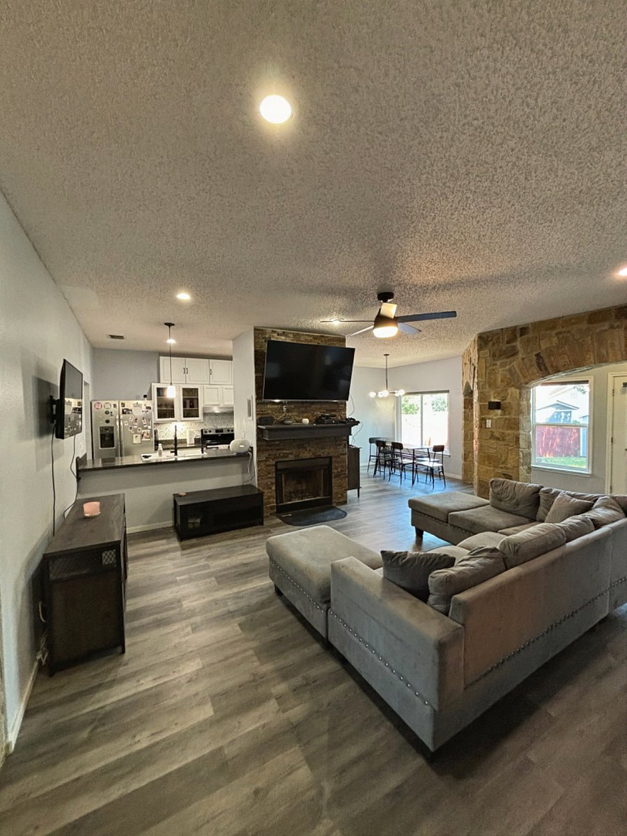 Furnished Finder property 708605_1 photo 18