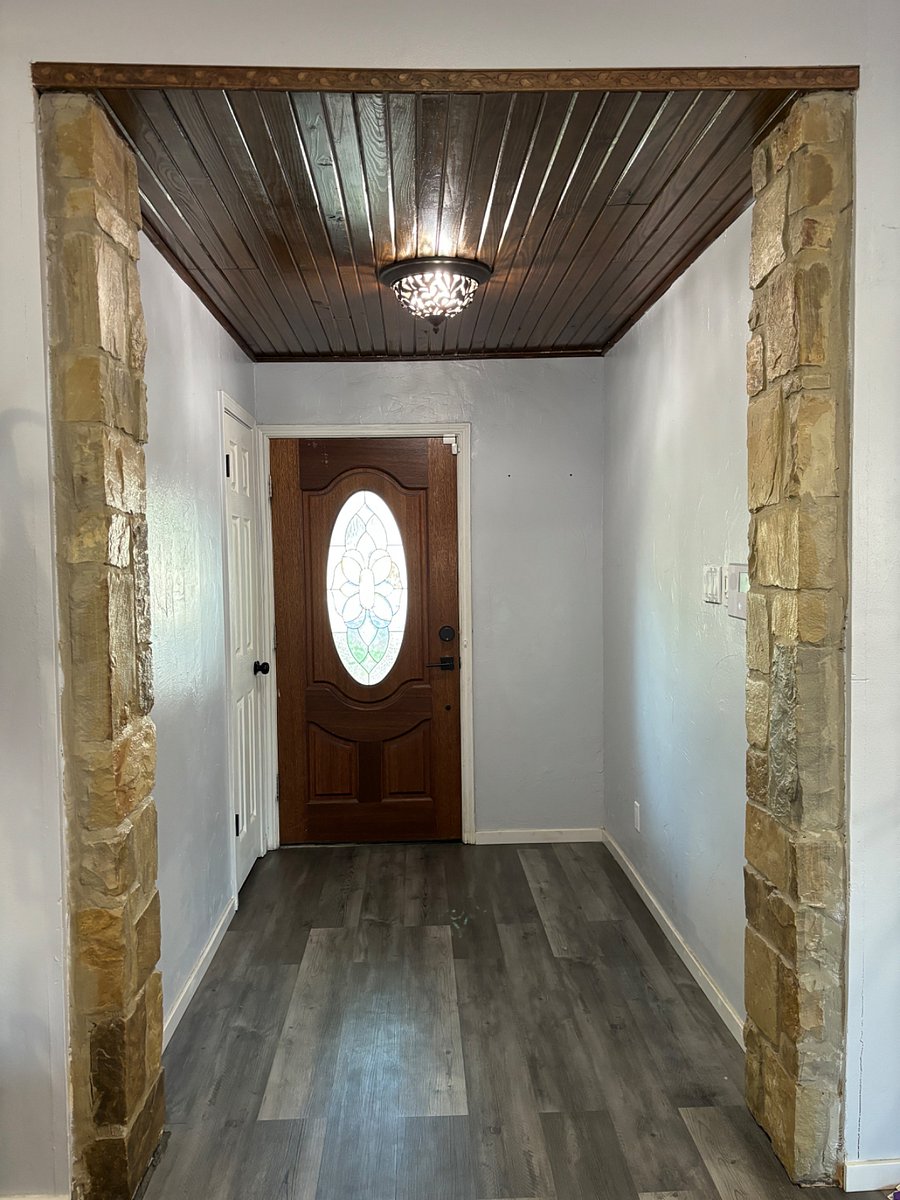Furnished Finder property 708605_1 photo 12
