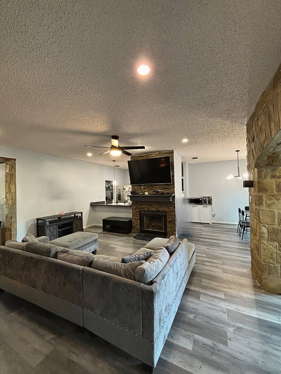 Furnished Finder property 708605_1 photo 19