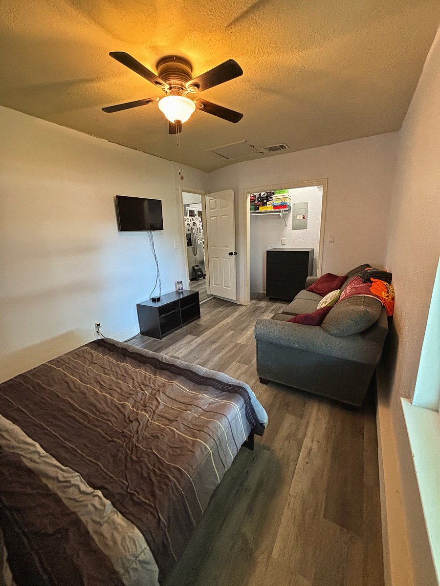Furnished Finder property 708605_1 photo 31