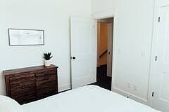 Furnished Finder property 708625_1 photo 4