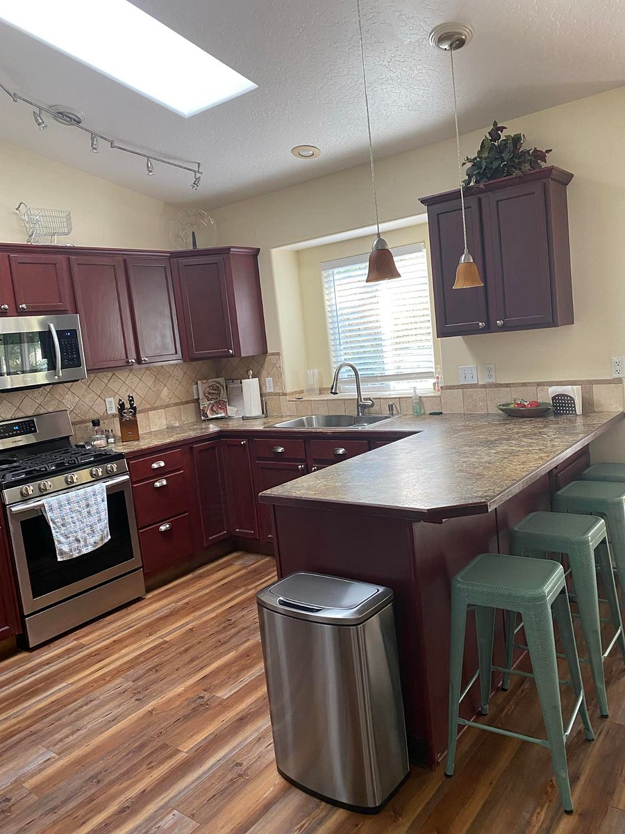 Furnished Finder property 708651_1 photo 4