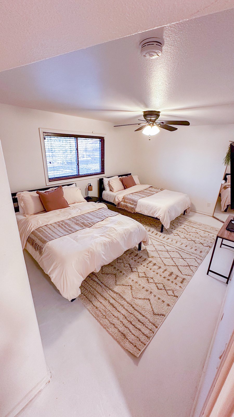 Furnished Finder property 708660_1 photo 26