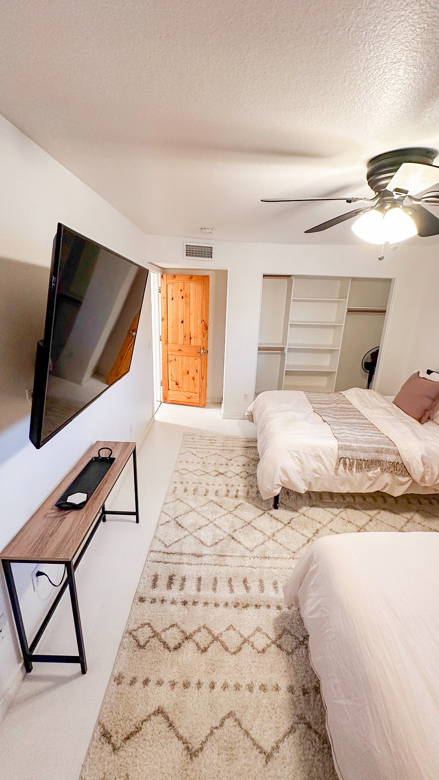 Furnished Finder property 708660_1 photo 27