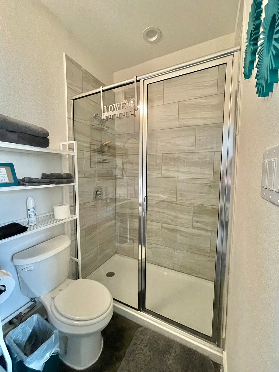 3rd bedroom full bath/shower.