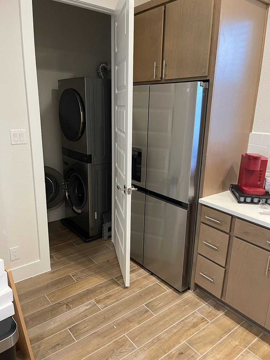 Laundry comes with an LG full size washer/dryer.