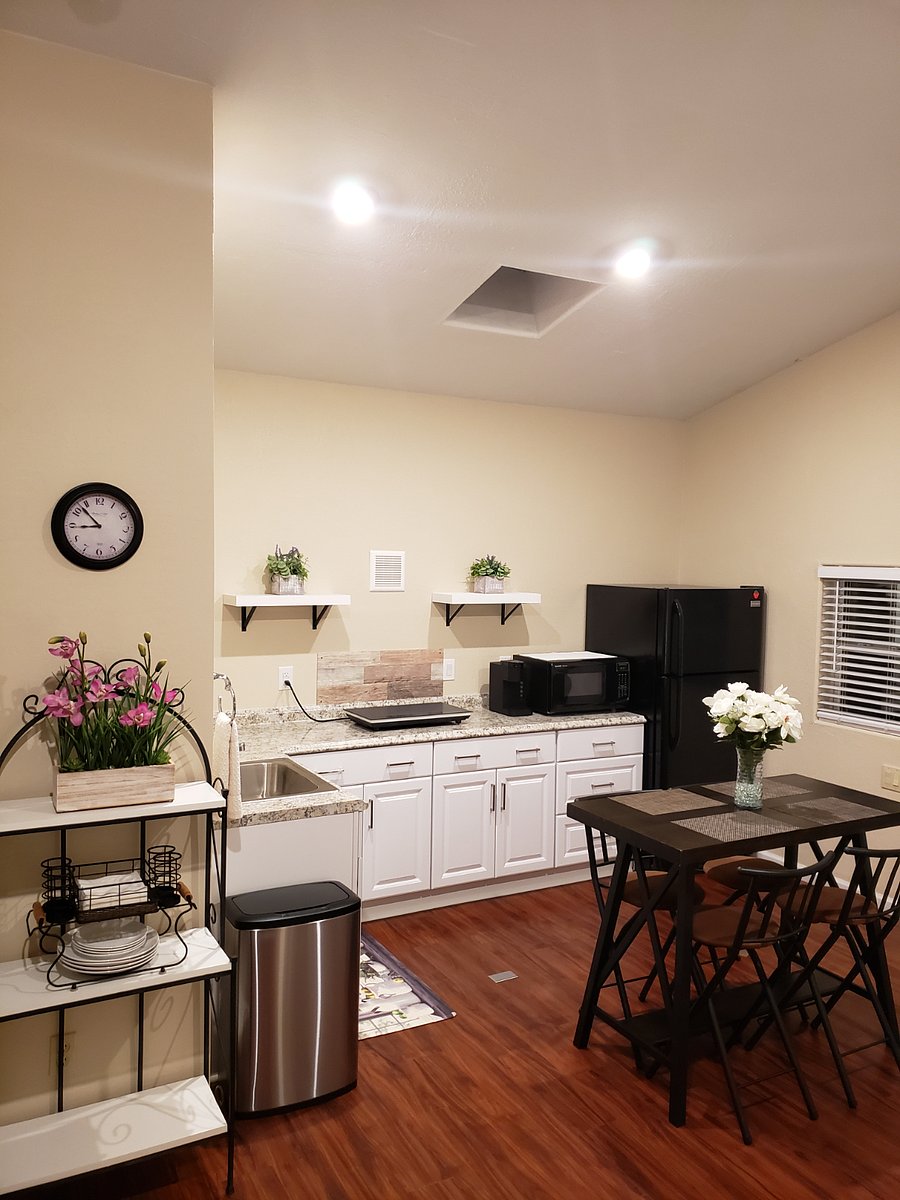 Furnished Finder property 708732_1 photo 3
