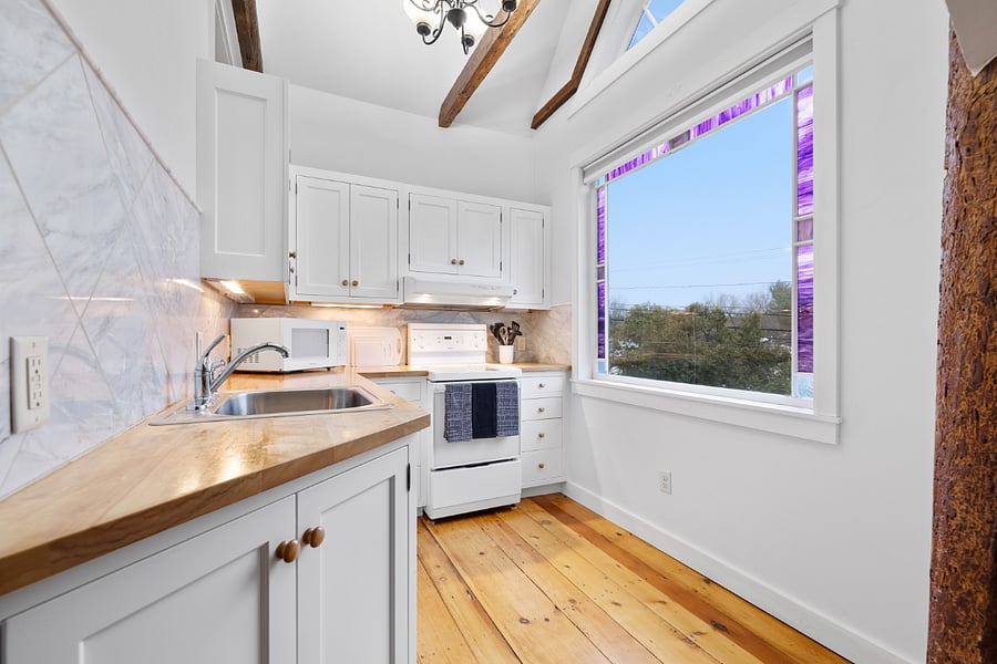 Furnished Finder property 708821_1 photo 8