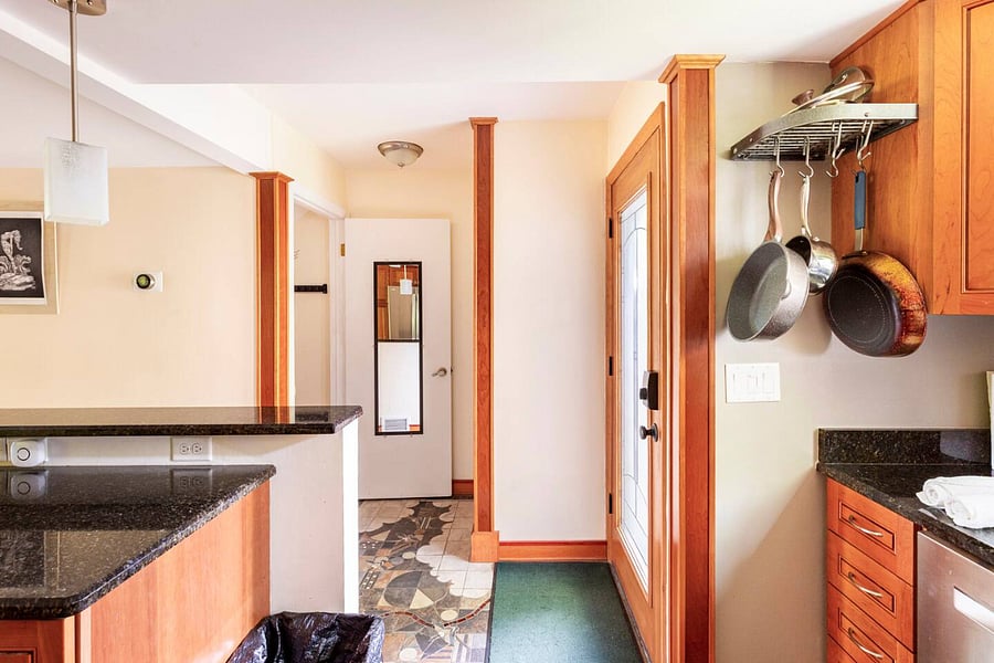 Furnished Finder property 708823_1 photo 4