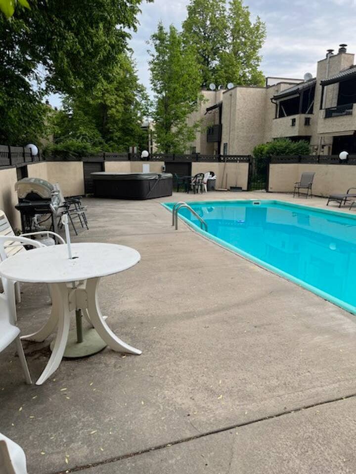 Furnished Finder property 708823_1 photo 34