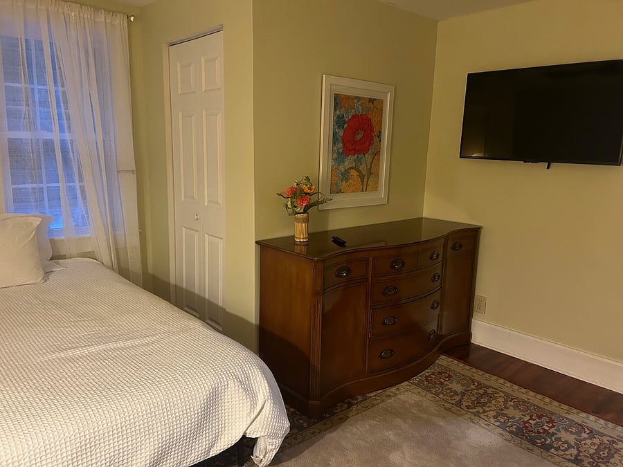 Furnished Finder property 708844_1 photo 20