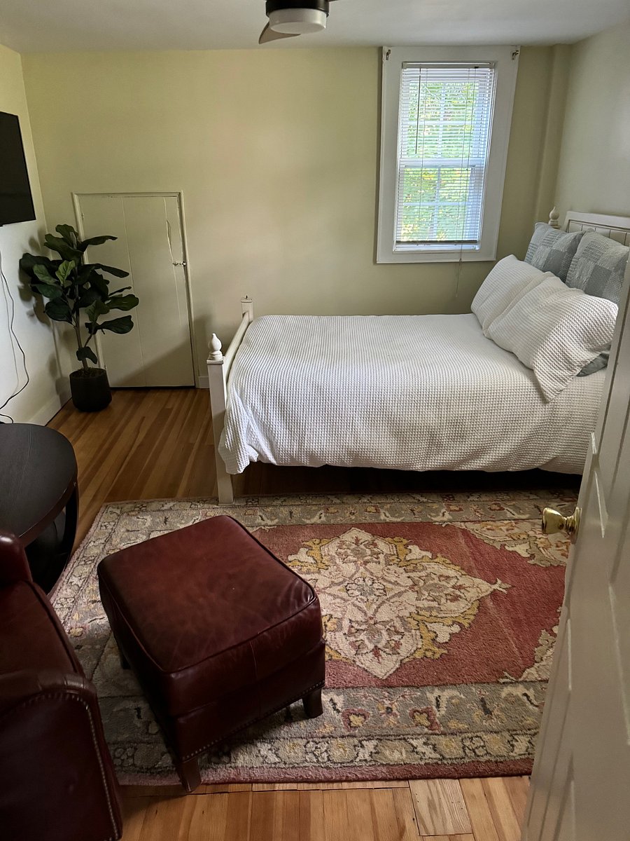 Furnished Finder property 708844_1 photo 22
