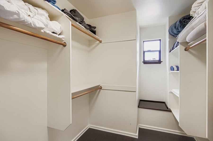 Primary Walk in Closet