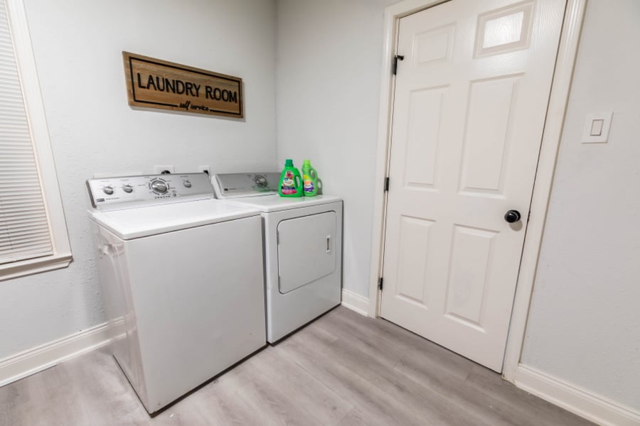 Furnished Finder property 708940_1 photo 3