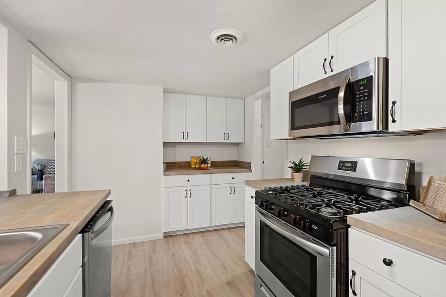 Furnished Finder property 708948_1 photo 4