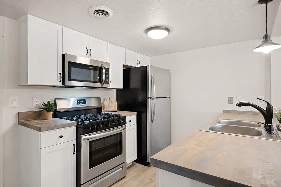 Furnished Finder property 708948_1 photo 5