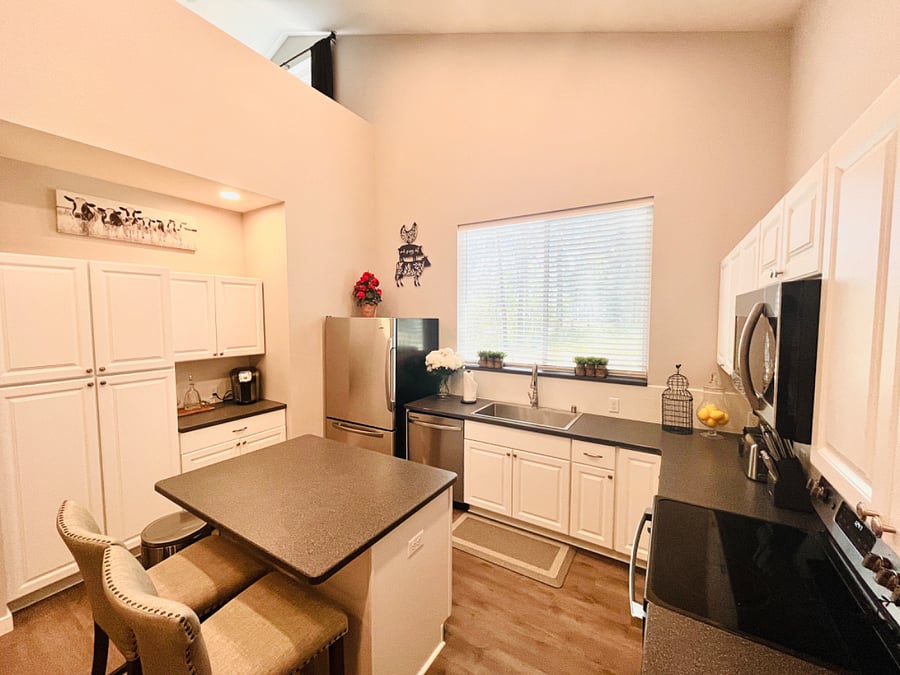 Furnished Finder property 708964_1 photo 5