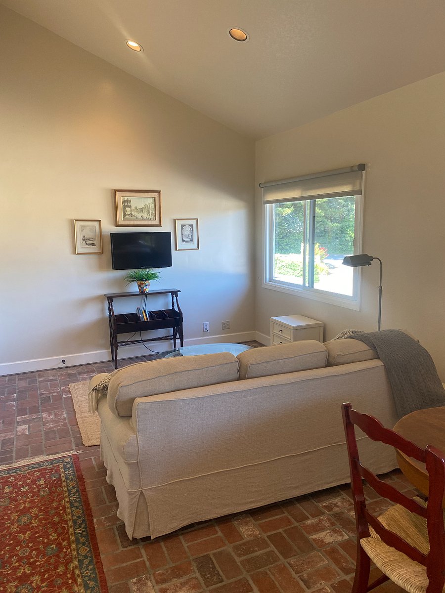 Furnished Finder property 708975_1 photo 3