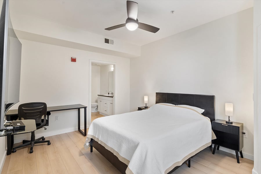 Furnished Finder property 708985_1 photo 1