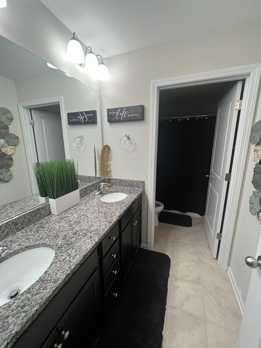 Furnished Finder property 708994_1 photo 4