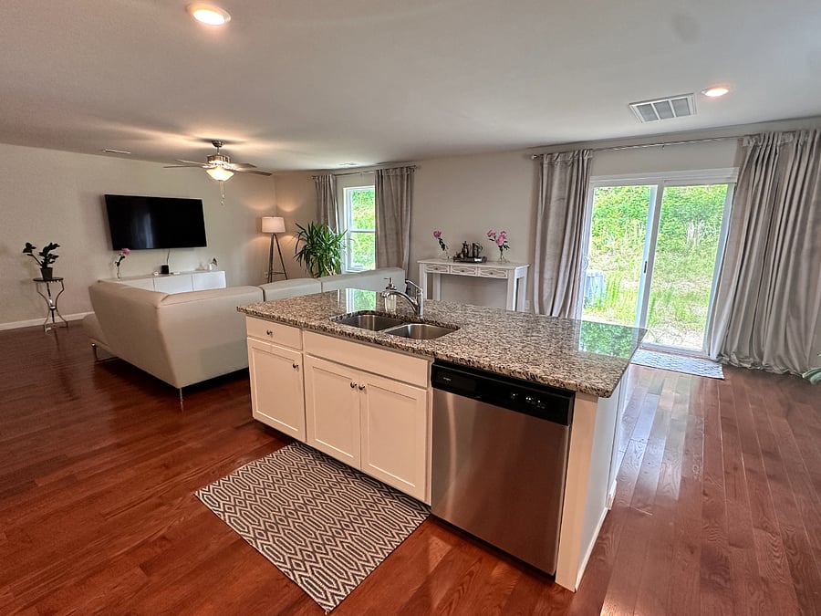 Furnished Finder property 709088_1 photo 8