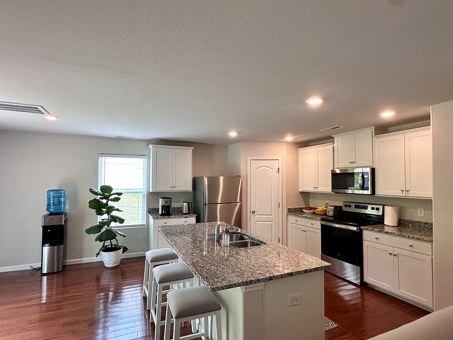 Furnished Finder property 709088_1 photo 7