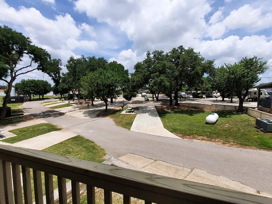 Furnished Finder property 709136_3 photo 9
