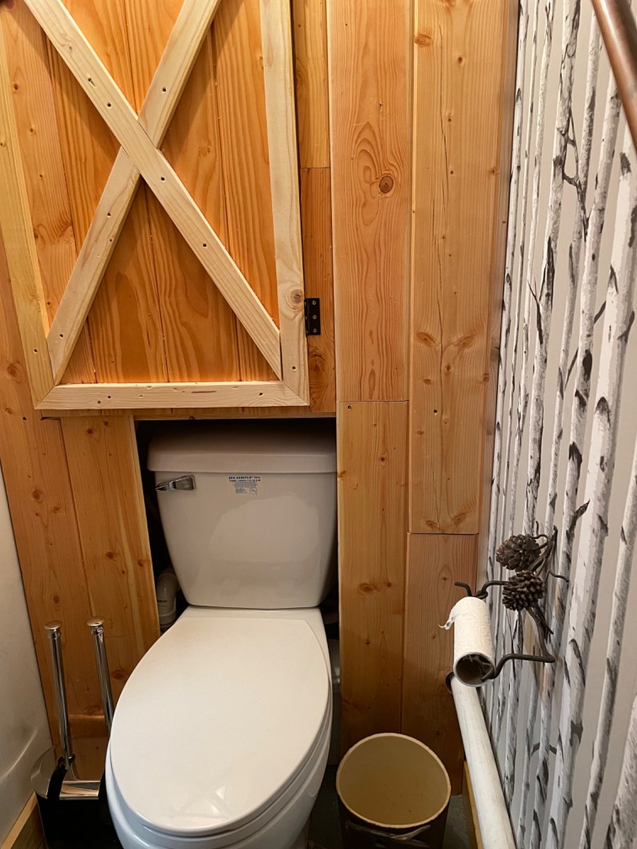 Powder room off Laundry