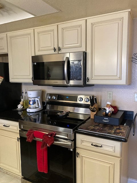 Furnished Finder property 709146_1 photo 9
