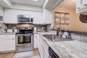 Furnished Finder property 709186_1 photo 6