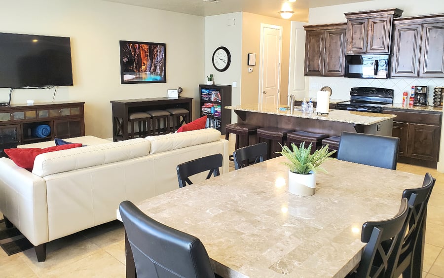 Kitchen/Living room 