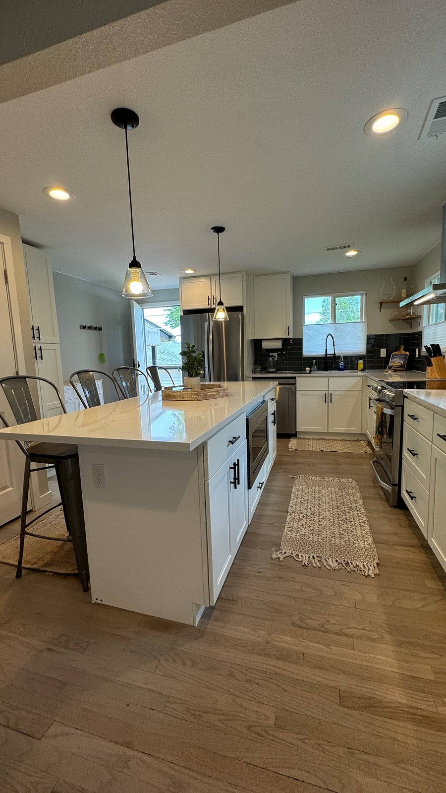 Furnished Finder property 709258_1 photo 9