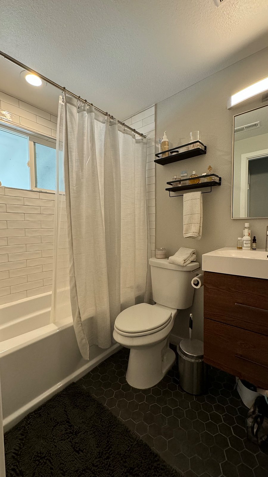 Furnished Finder property 709258_1 photo 11