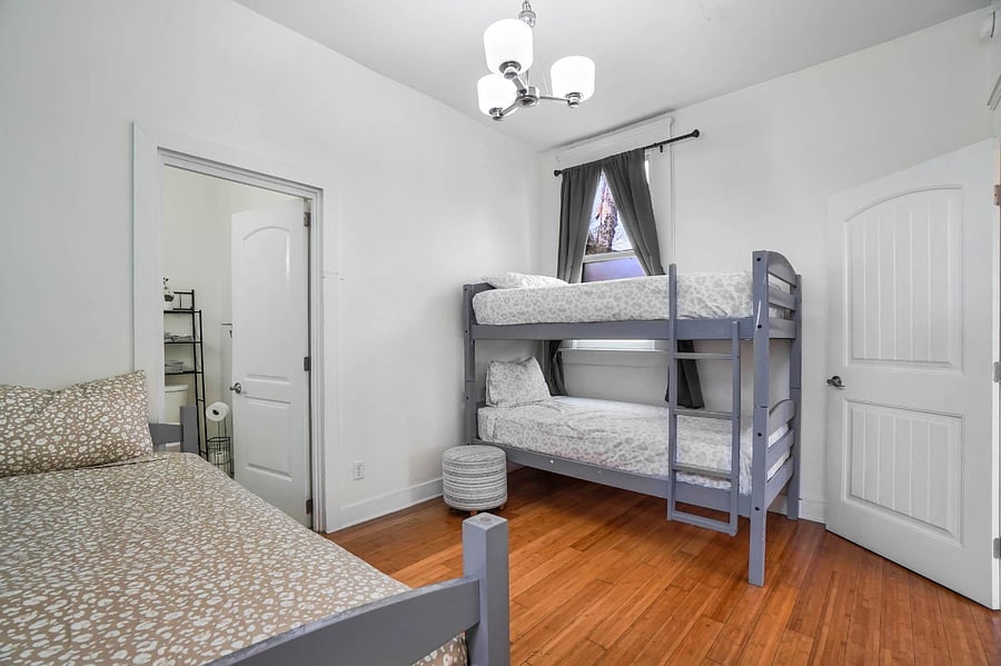 Furnished Finder property 709268_1 photo 17