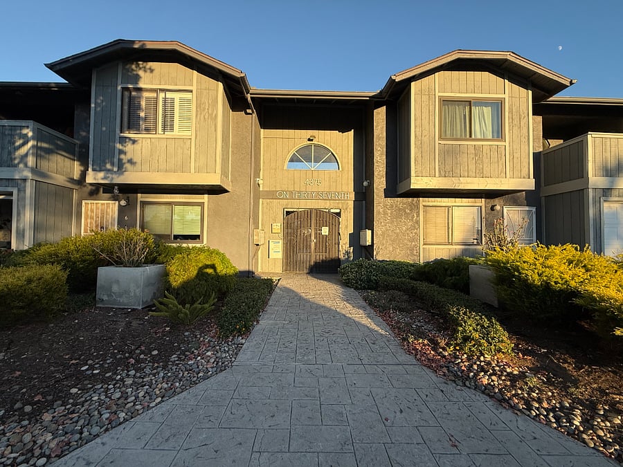Furnished Finder property 709293_1 photo 23