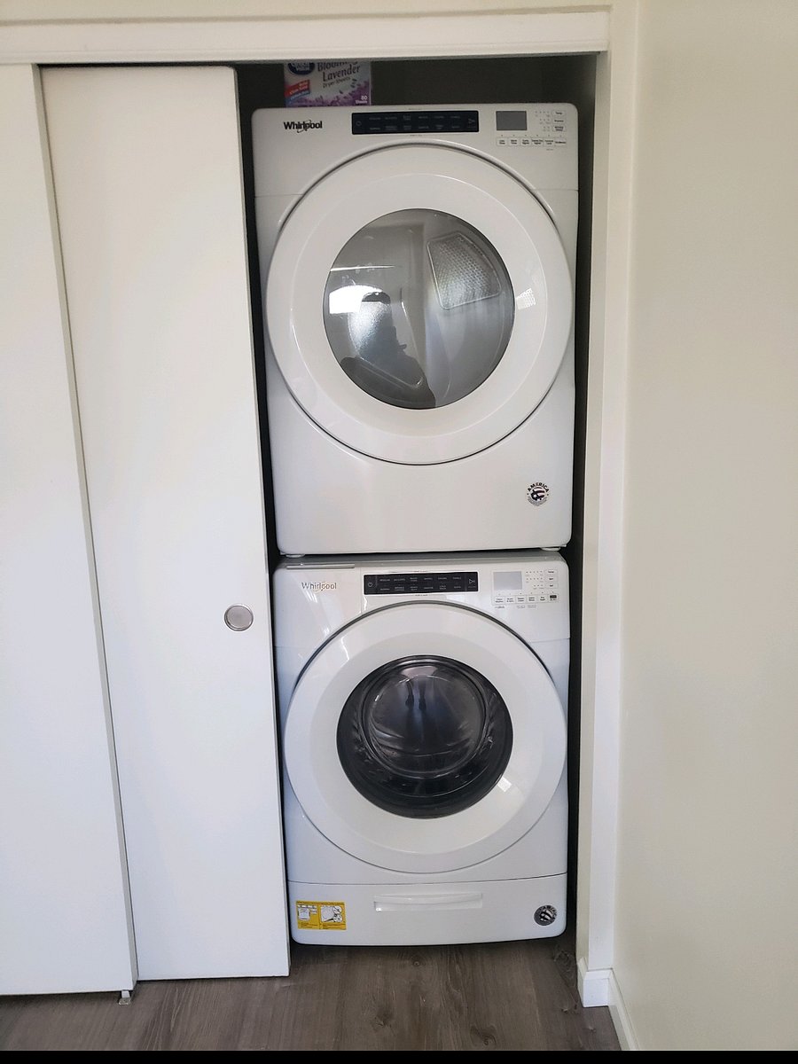 Washer & dryer