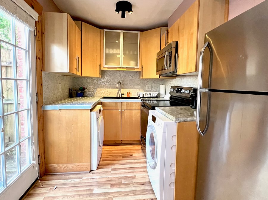 Furnished Finder property 709380_1 photo 6