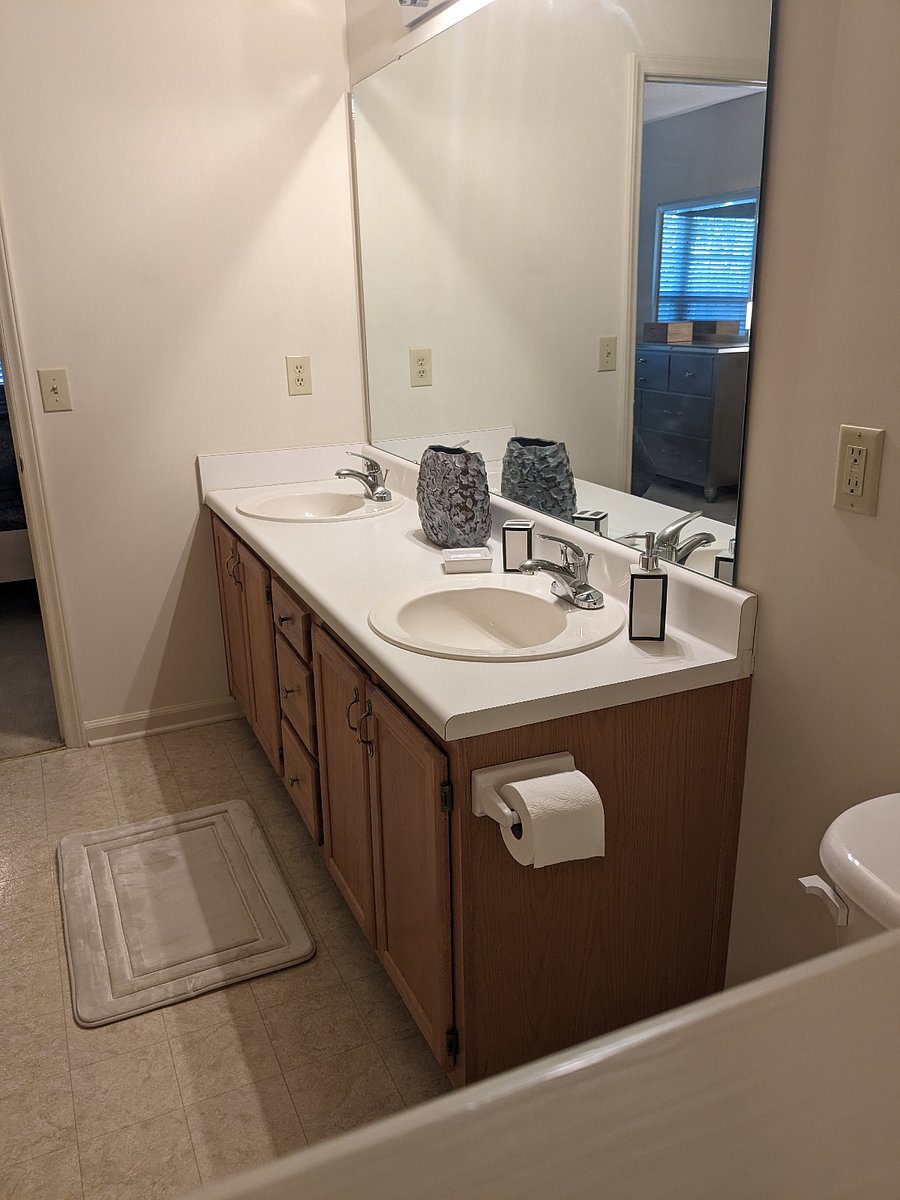 Furnished Finder property 709427_1 photo 14