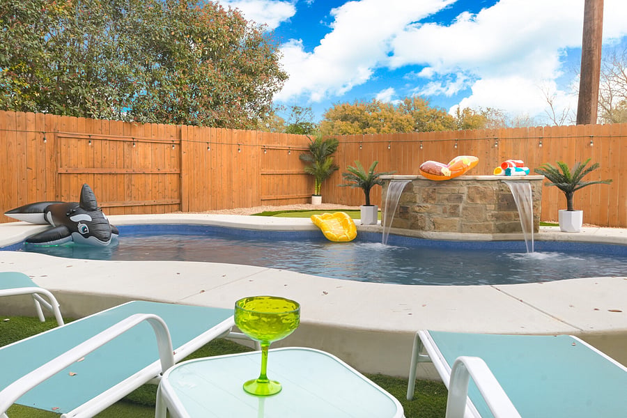 Furnished Finder property 709435_1 photo 22