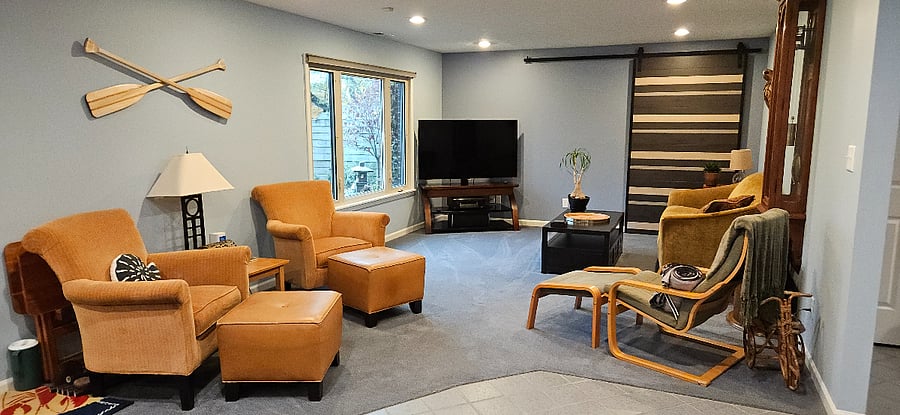 Living room area with TV