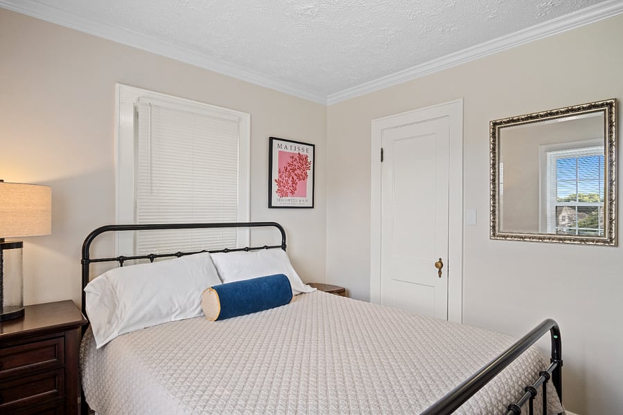 Furnished Finder property 709472_1 photo 14