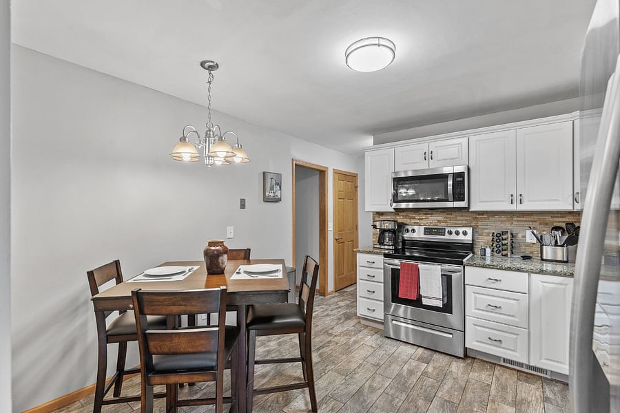 Furnished Finder property 709523_1 photo 14