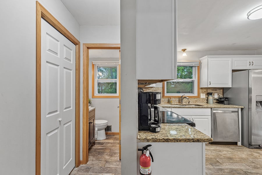 Furnished Finder property 709523_1 photo 15