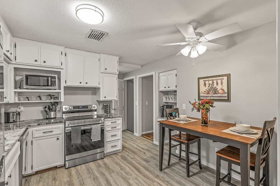 Furnished Finder property 709523_2 photo 8