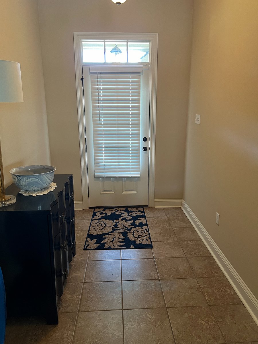 Furnished Finder property 709527_1 photo 3