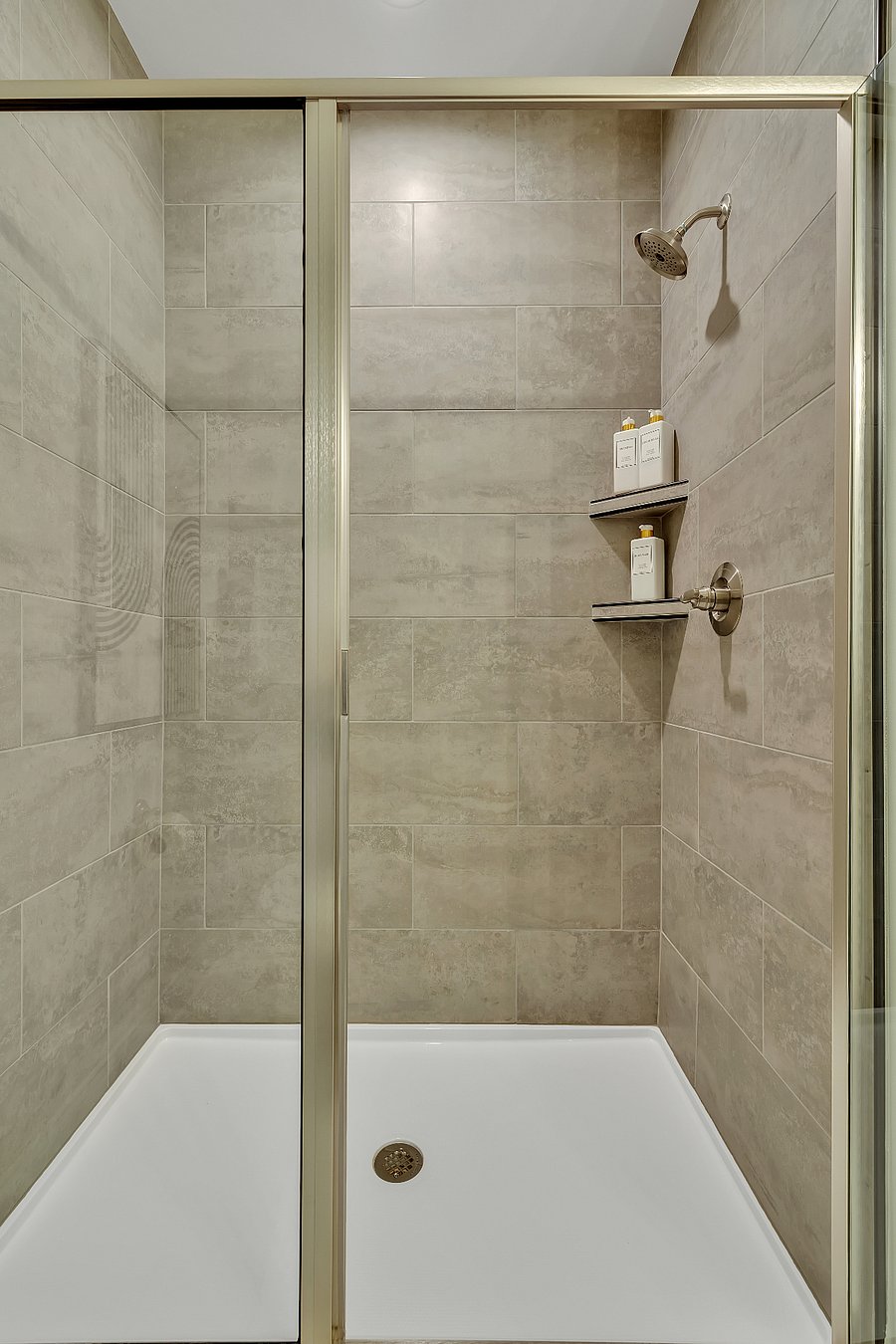 Furnished Finder property 709538_1 photo 25