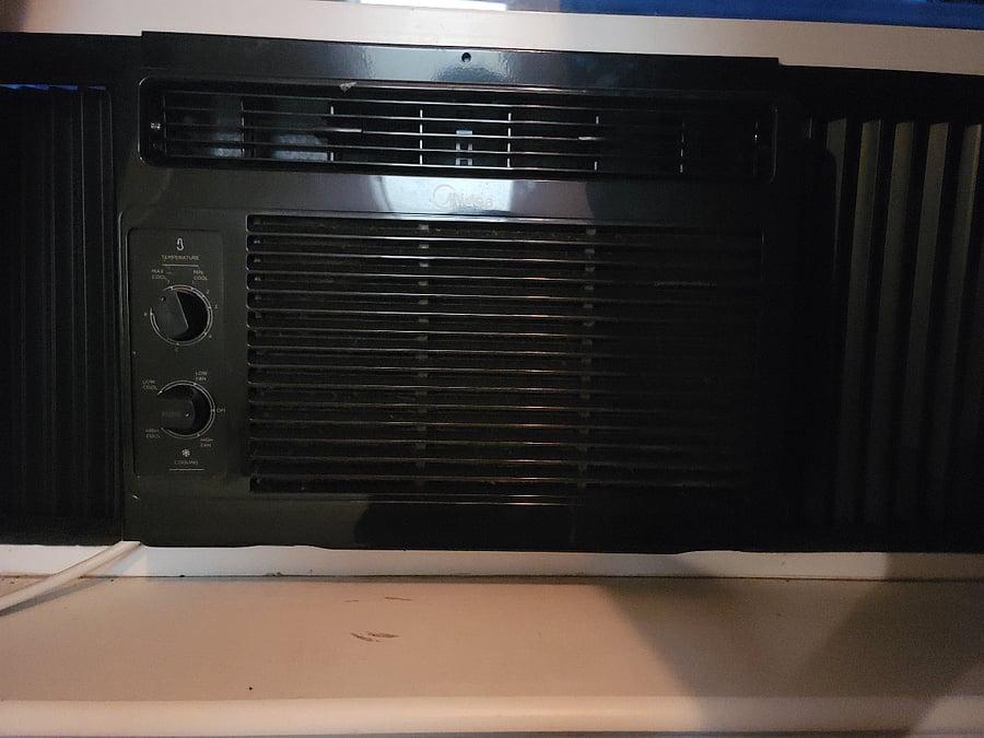 AC Unit has been added in bedroom.
House has central heating