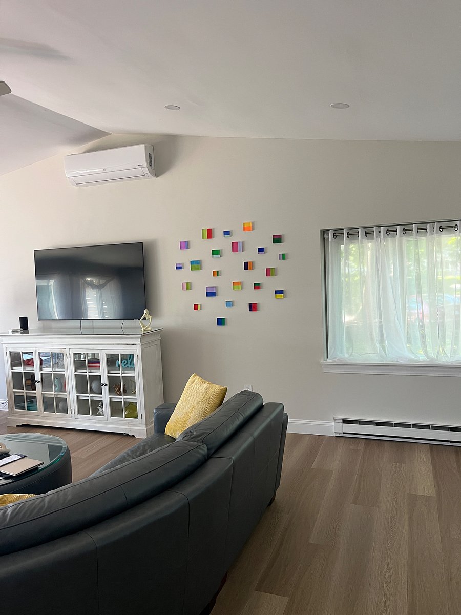 Living room.